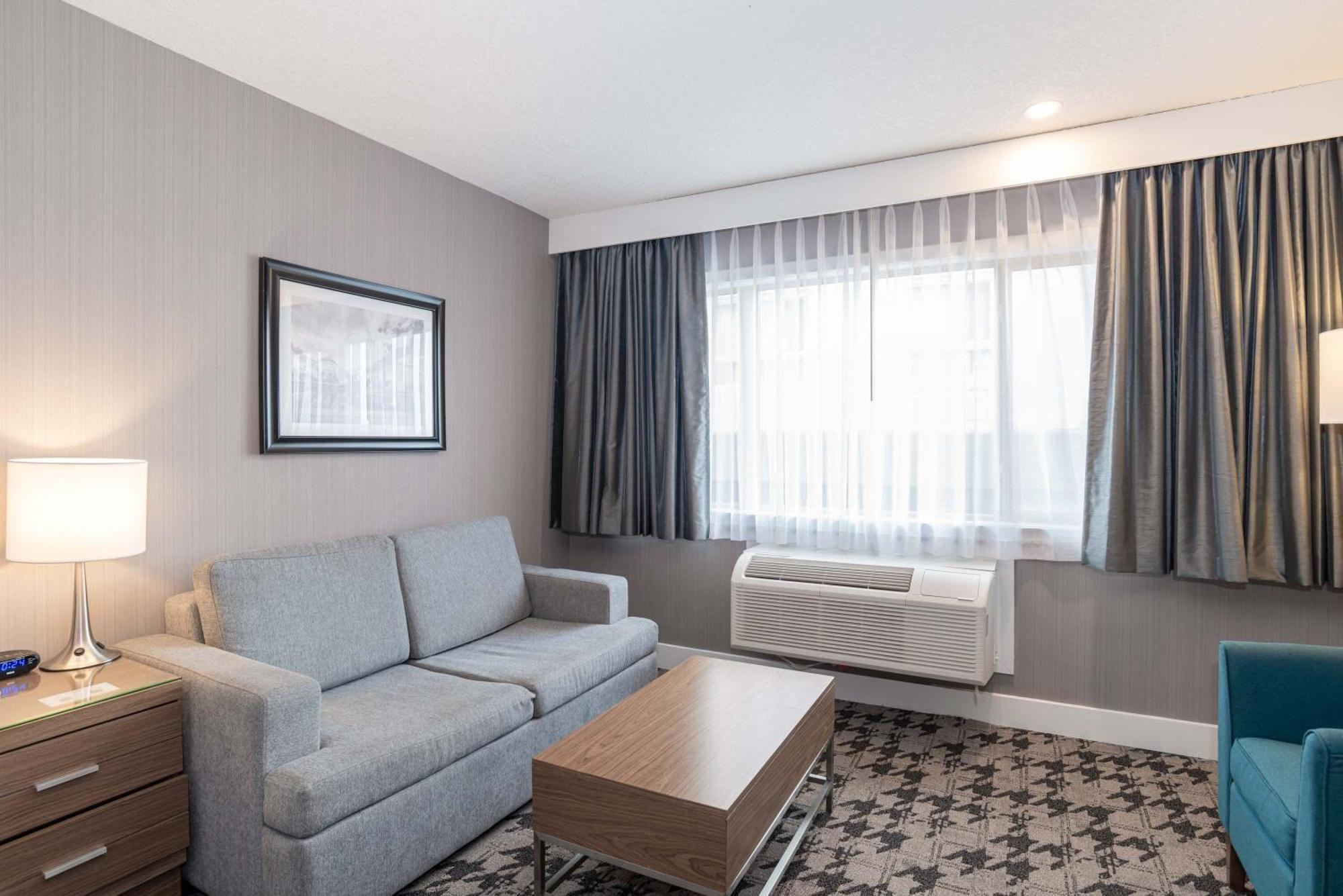 Sandman Hotel Edmonton West Zewnętrze zdjęcie