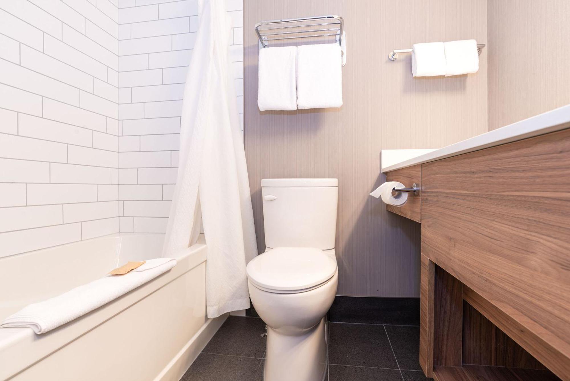 Sandman Hotel Edmonton West Zewnętrze zdjęcie