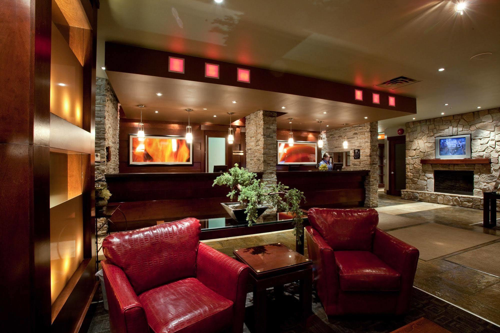 Sandman Hotel Edmonton West Zewnętrze zdjęcie