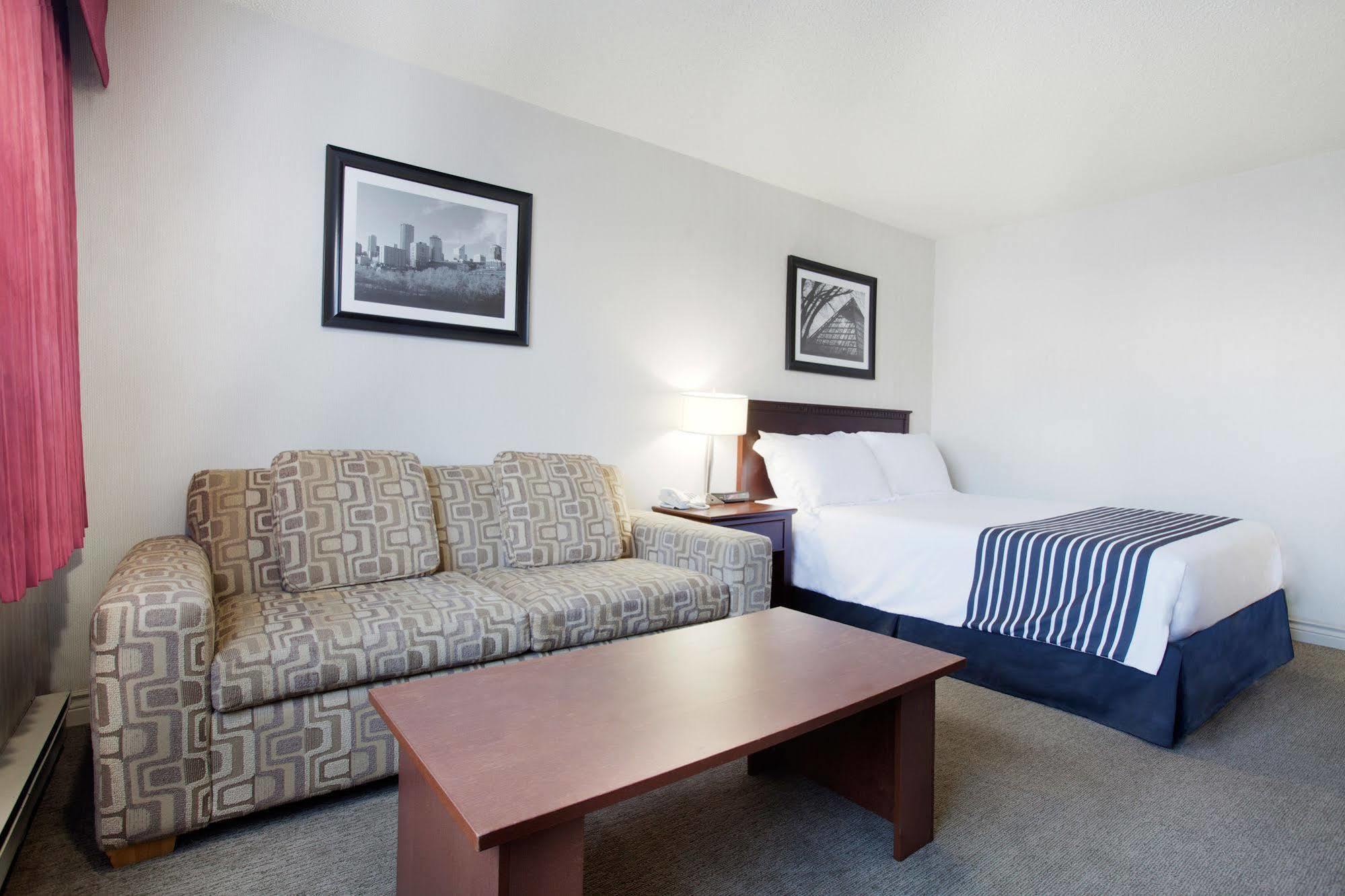 Sandman Hotel Edmonton West Zewnętrze zdjęcie